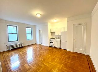 1 Bank St APT 6C, New York, NY 10014