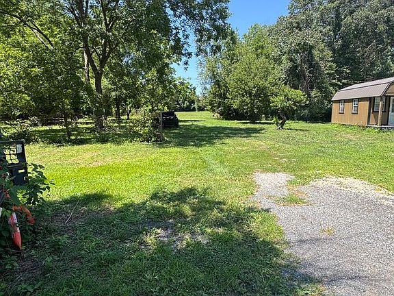 3rd image of 15078 Drapers Mill Rd