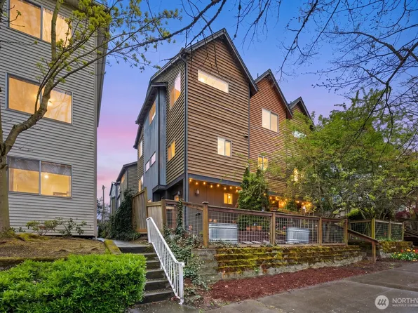 5937 California Avenue SW #C, Seattle, WA 98136