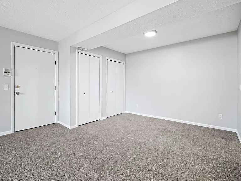 Grant Street Apartments — Photo 21