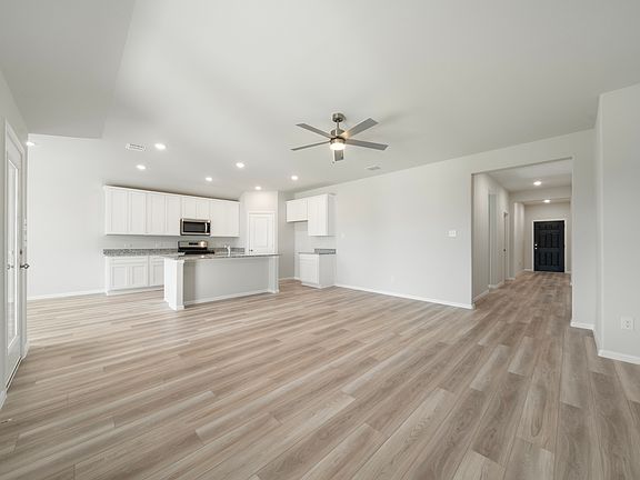 3rd image of 212 Tartane Dr