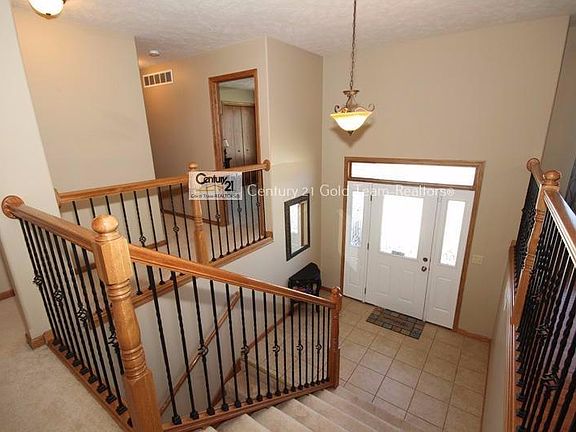 3rd image of 2201 Ponca Dr