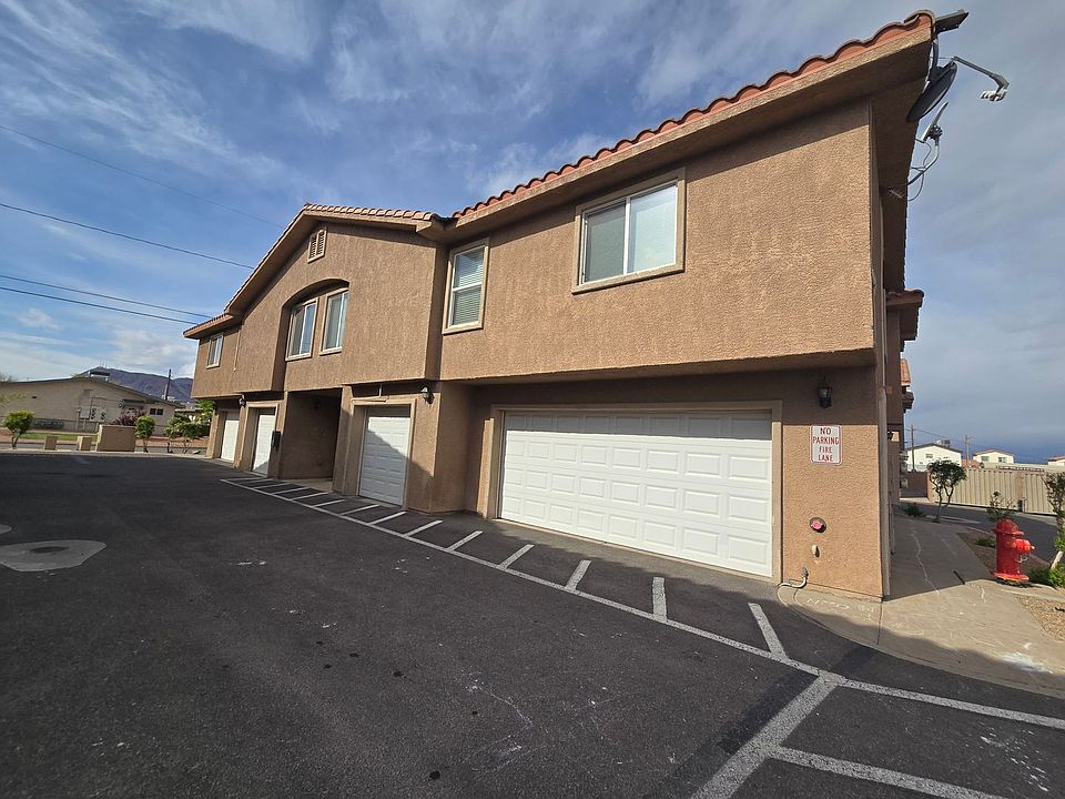 1st image of 456 Hunter Dr Unit 3