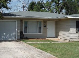 542 E North 23rd St, Abilene, TX 79601