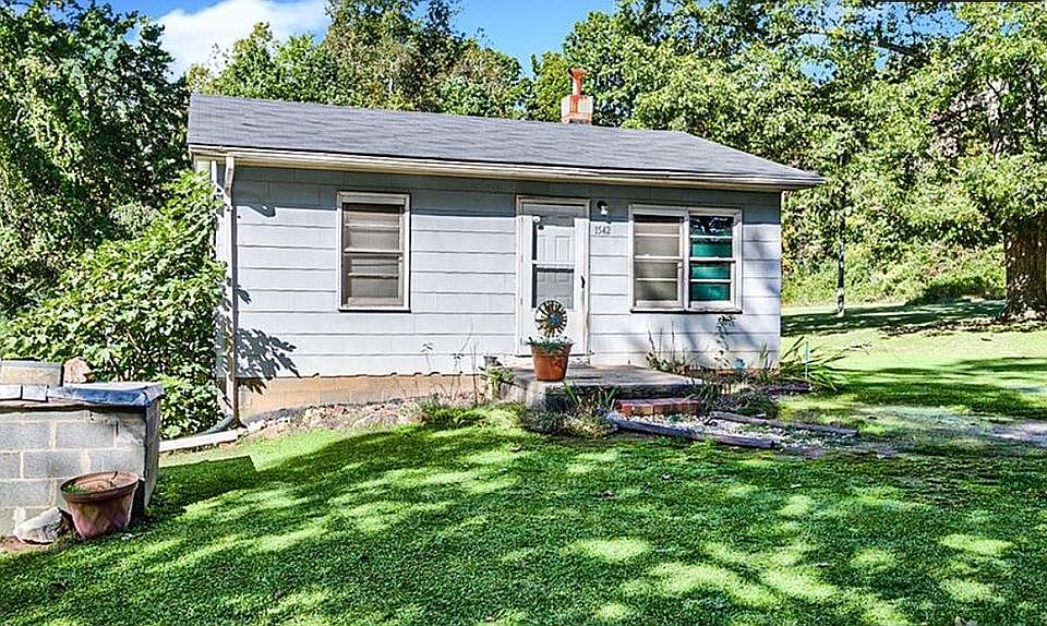 2nd image of 1542 Green Mountain Dr