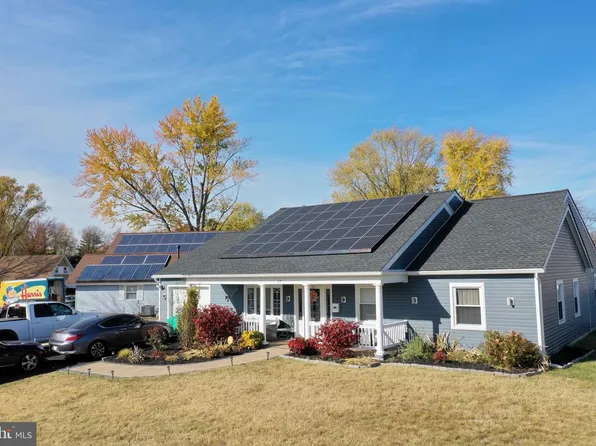 27 Granby Ln, Willingboro, NJ 08046