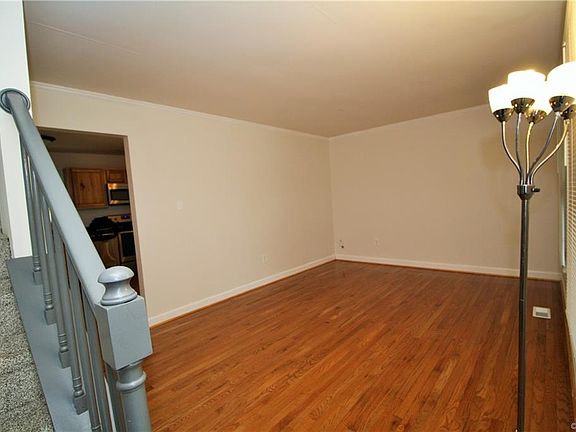 3rd image of 6306 Amasis Ct