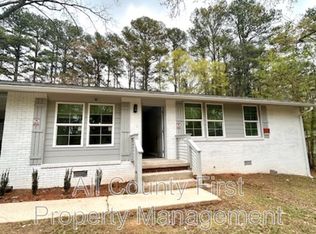 2386 Cresta Dr, Decatur, GA 30032
