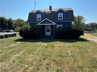 3554 Navarre Ave, Oregon, OH 43616