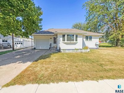 230 E 4th St, Bridgewater, SD, 57319