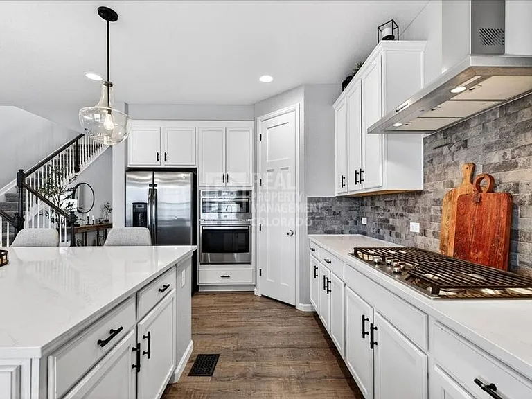5176 Ditmars Trl — Photo 17