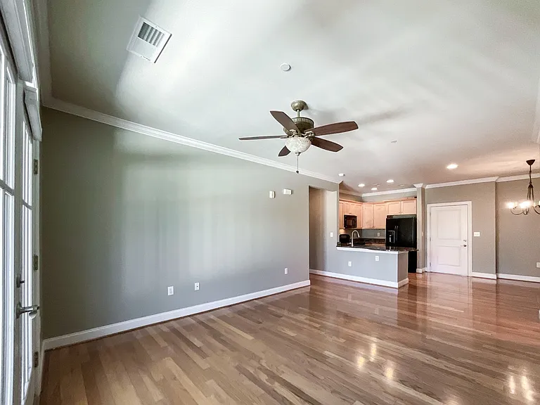 518 Clarice Ave #308 — Photo 23