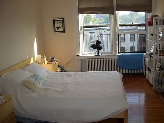 Rented by Aguayo & Huebener Brooklyn | media 3