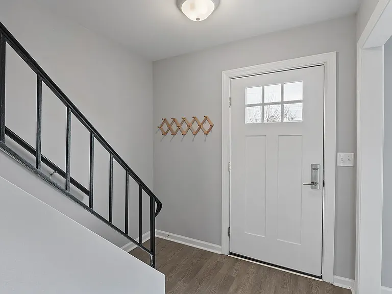 827 Saint Clair Ave #A — Photo 2
