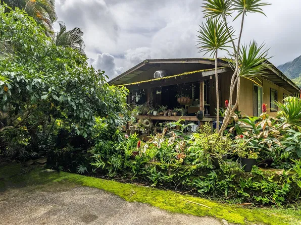 47-673 Melekula Rd APT A, Kaneohe, HI 96744