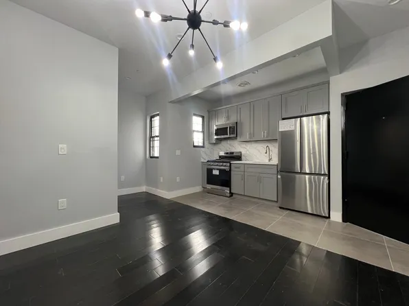 (undisclosed Address), Jamaica, NY 11436