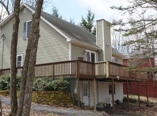 101 Golden Eagle Ter, Milford, PA 18337