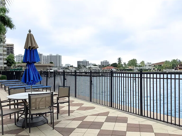 1945 S Ocean Dr #1114 — Photo 19