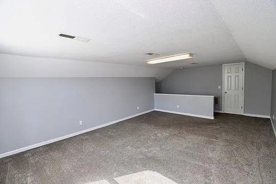 944 Twin Lakes Dr — Photo 31