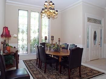 4th image of 3520 Louis Dr