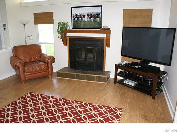 3rd image of 12020 Mountain Laurel Dr