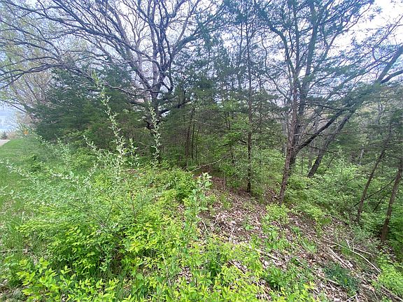 4th image of 6912 Panorama Rd
