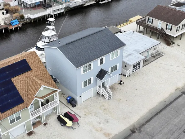 48 Albert Drive, Manahawkin, NJ 08050