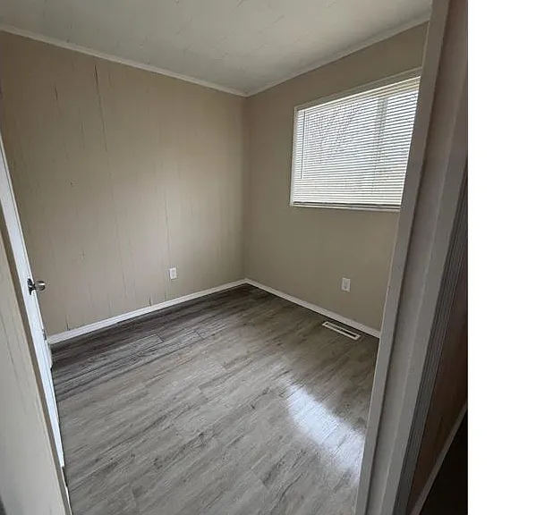 1110 Camden St — Photo 13