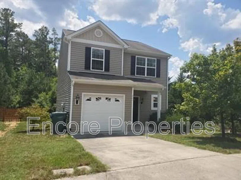 3 bed, 2.0 bath, 1460 sqft, $1,800 — Photo 1