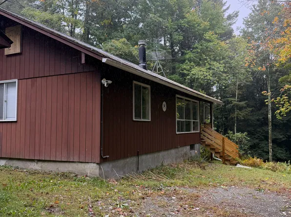 346 West St, Mount Washington, MA 01258