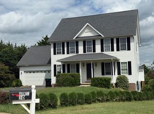 51 Crystal Hill Ct, Strasburg, VA 22657