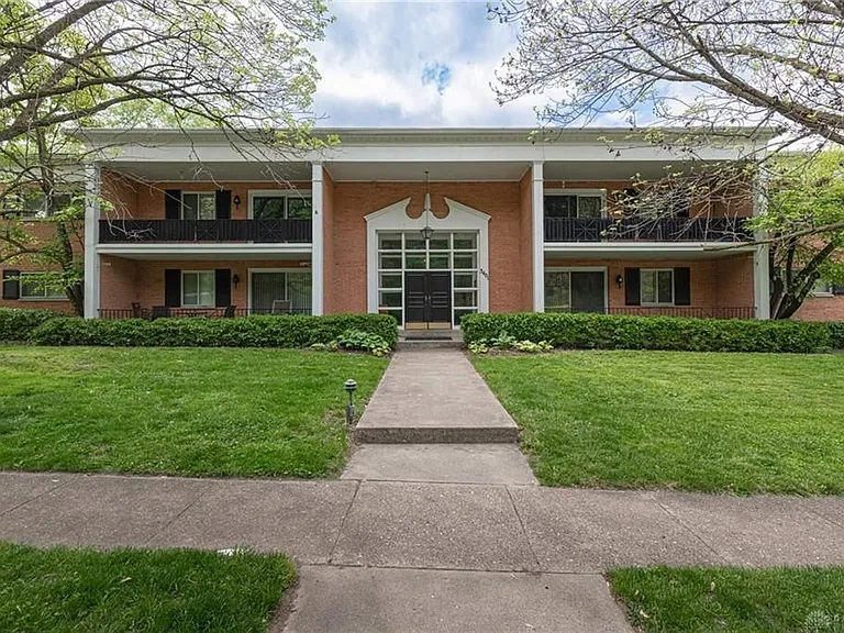 3401 Southdale Dr #5 — Photo 1