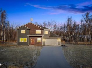 1395 E Fairview Meadows Ave, Wasilla, AK 99654