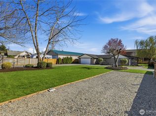 2618 16th Ave NW, Puyallup, WA