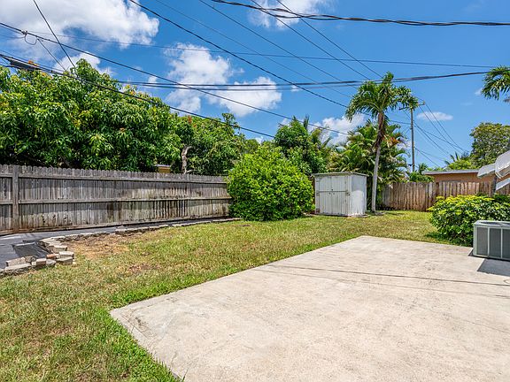4th image of 1029 Andrews Road