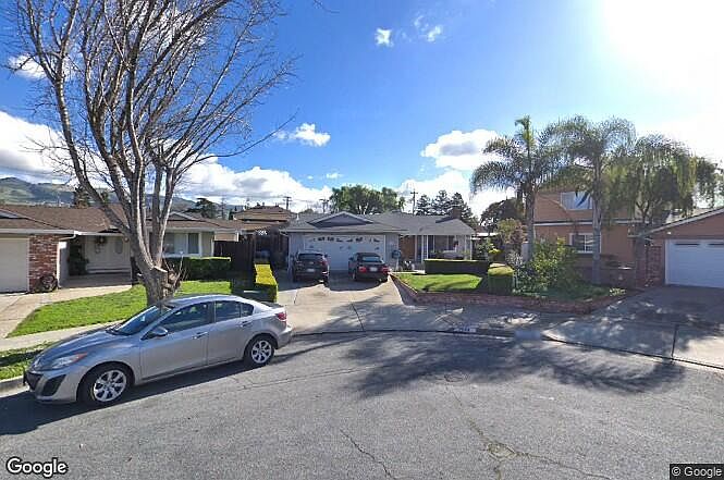 1st image of 2974 Rossmore Ln