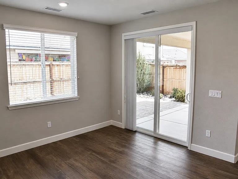 1272 Alfalfa Dr — Photo 13