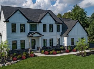 7424 Jewett Holmwood Rd, Orchard Park, NY 14127