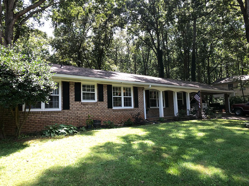 1st image of 4952 Rock Haven Dr