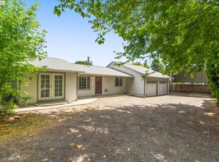 326 NE 34th Pl, Hillsboro, OR 97124