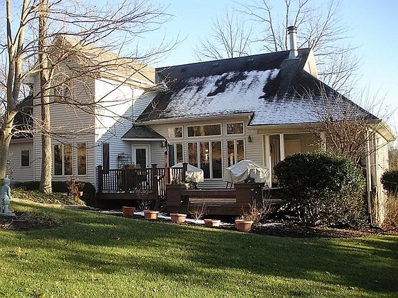 3rd image of 1089 Winton Wood Dr