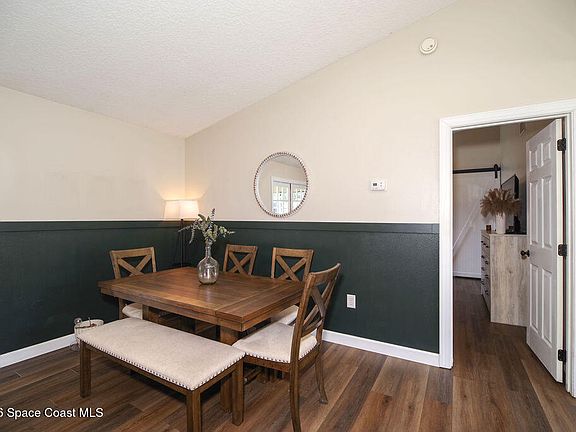 4th image of 5205 Everett St