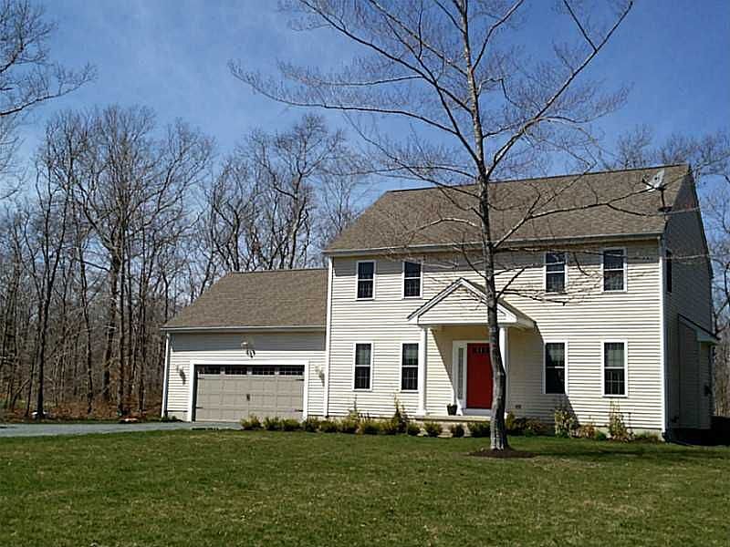 1st image of 9 Winterberry Dr
