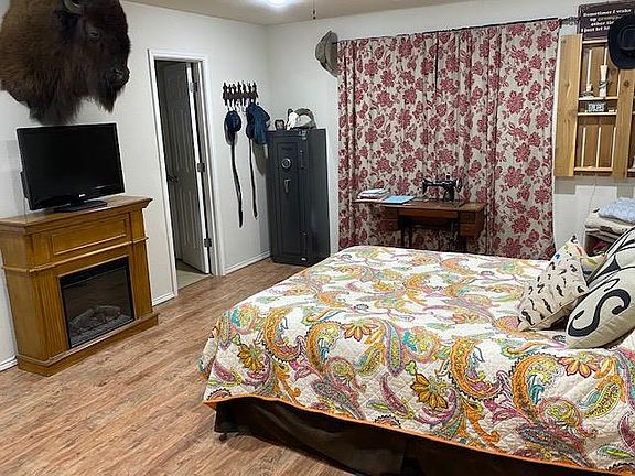 5th image of 5545 Medford Ct