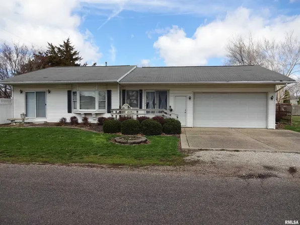 496 S Miller St, Waverly, IL 62692