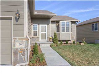 3rd image of 1506 N Kentucky Ln