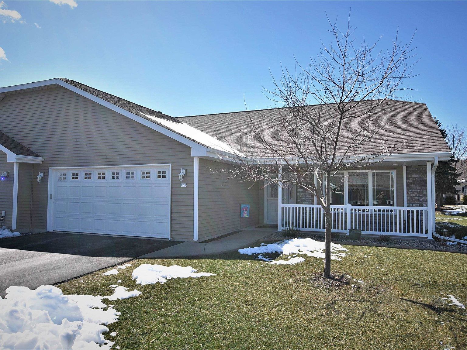 232 Wyldewood Dr, Oshkosh, WI 54904 Zillow