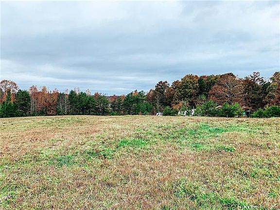 3rd image of 0 Rosebud Ct