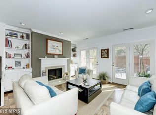 3219 Sutton Pl NW APT D, Washington, DC 20016