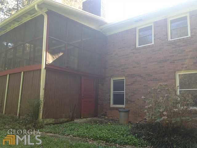 2nd image of 4438 Lake Forest Dr